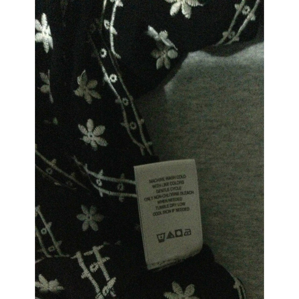 John Mark M Geometric Floral Print Embroidered Front Split V-Neck 3/4 - Picture 8 of 13